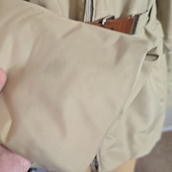 Max Mara Womens Beige Fur-Trimmed Hooded Jacket Size 4 - Picture 7 of 10